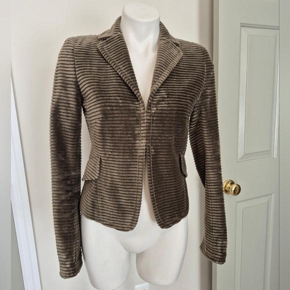 AKRIS PUNTO Bergdorf Velvet Fitted Corduroy Cotton Blazer Jacket(4) - Picture 1 of 11